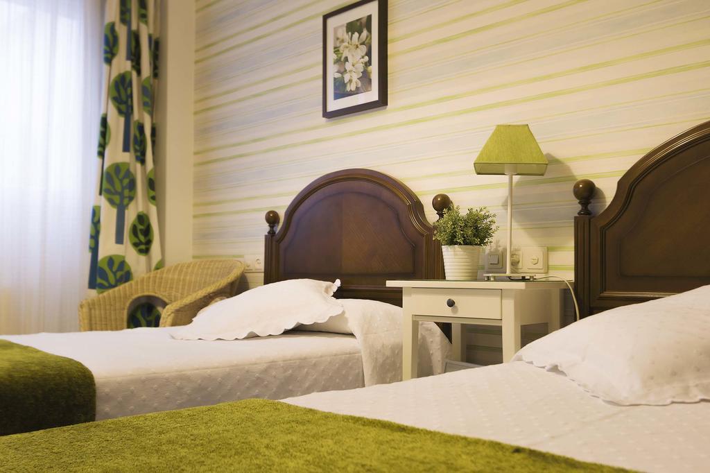 Hostal La Carballinesa Сантяго де Компостела Екстериор снимка